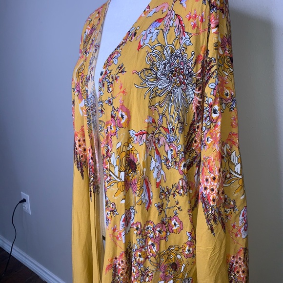FREE PEOPLE | Intimately FP Yellow Floral Kimono - Picture 13 of 16